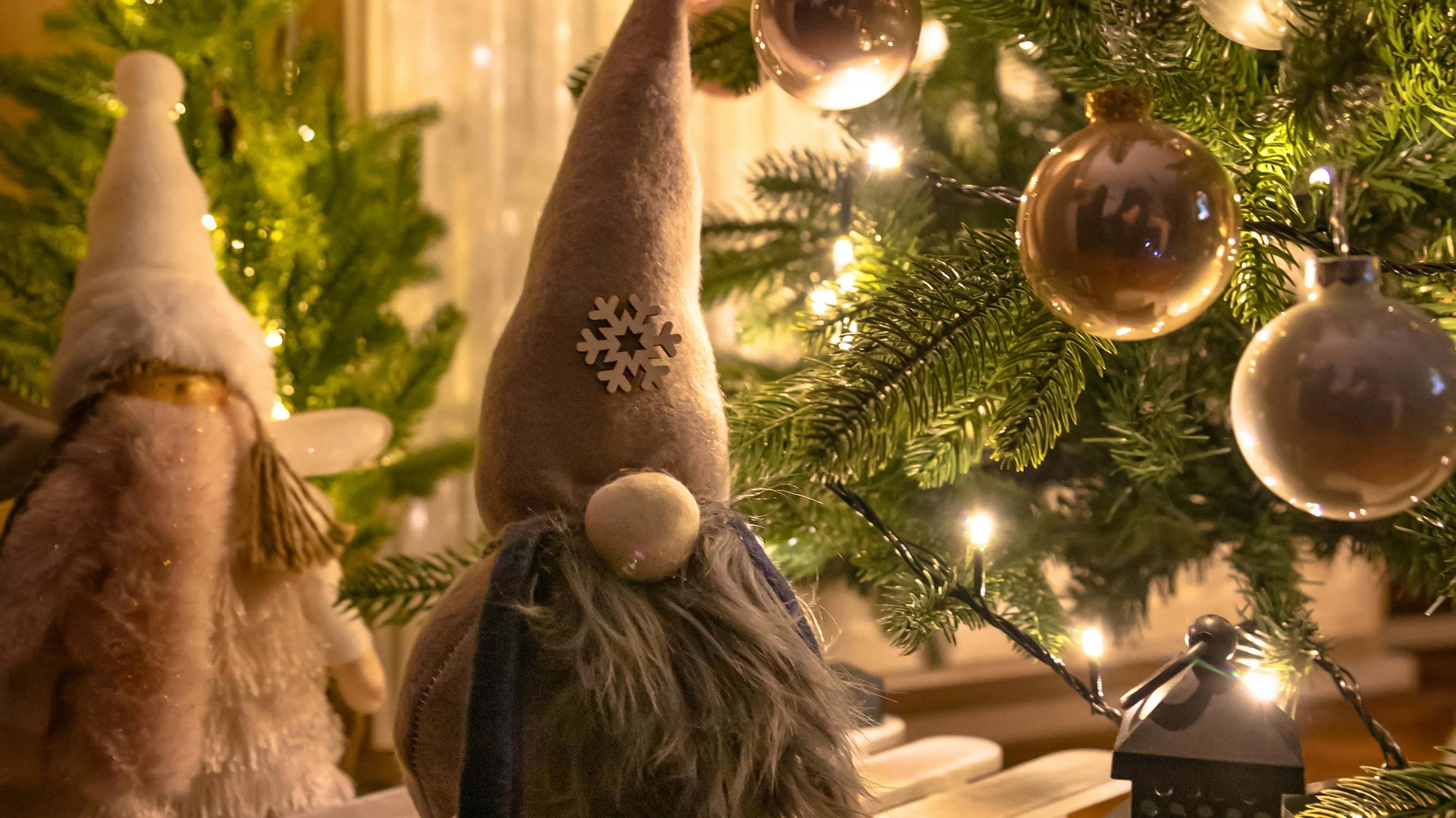 Quante Palline Inserire sull'Albero di Natale?