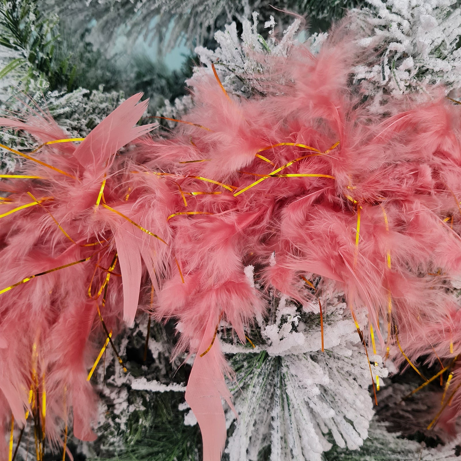 Piume decorative con glitter - 6 pezzi. per 5,50 €